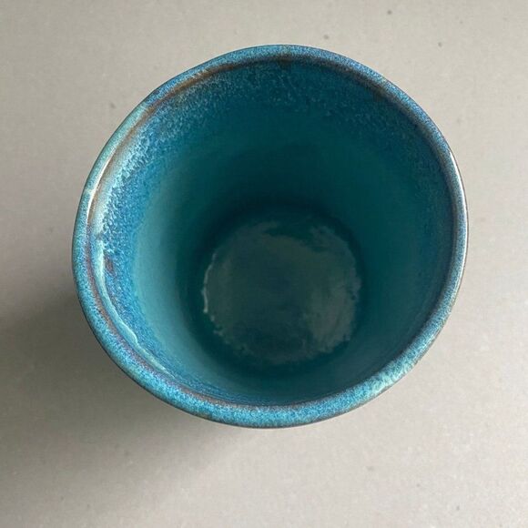 Vintage Handmade Glazed Sea-foam Turquoise Teal Sand Pottery Vase, 4.5”H x 3.5”W - Picture 5 of 7